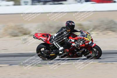 media/Jan-15-2026-Racers Edge (Thu) [[dfebeb70ab]]/2-A Group/Session 3 (Turn 15 Inside Pans)/